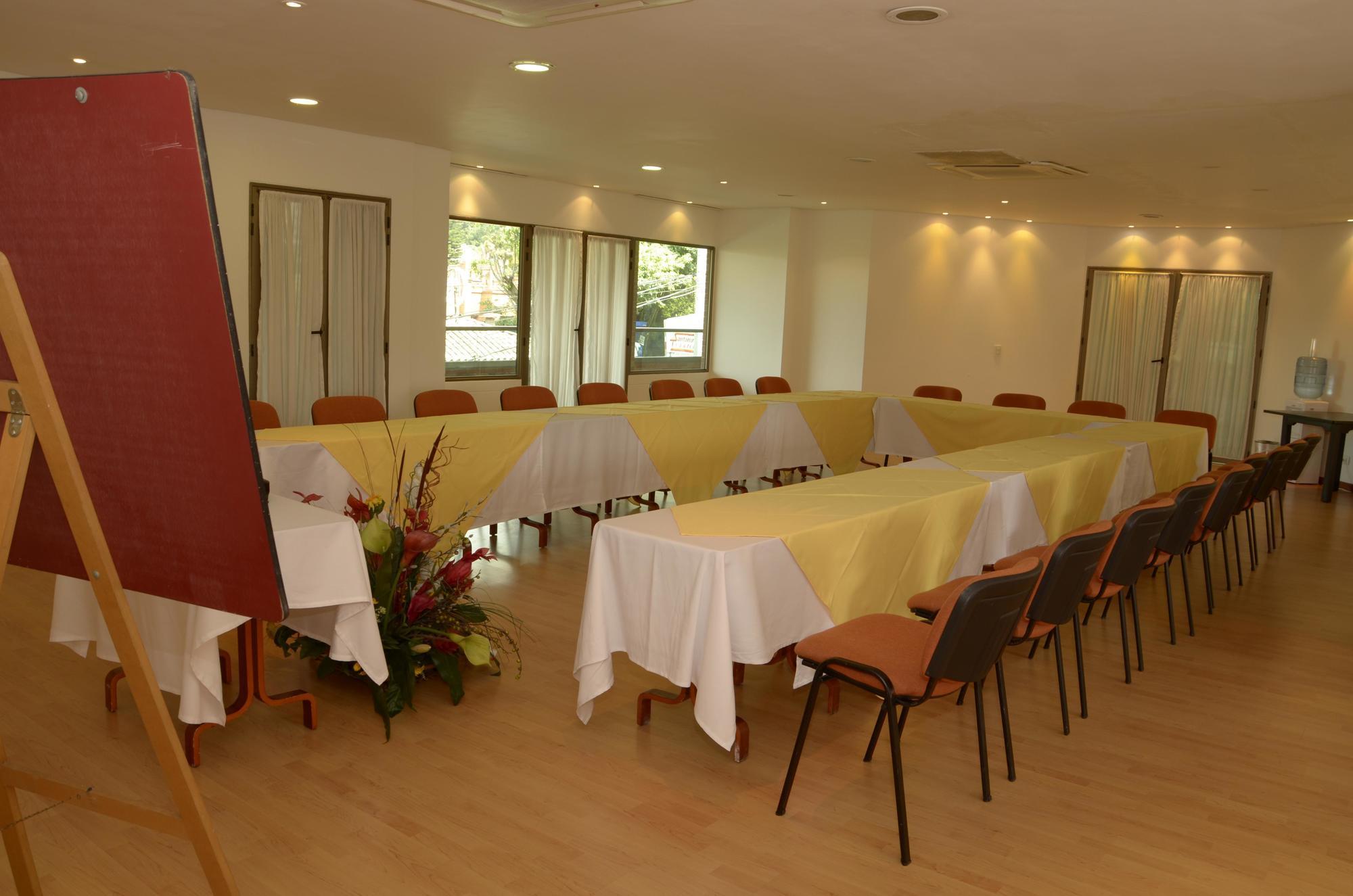 Hotel Casa Victoria Medellín Exteriör bild