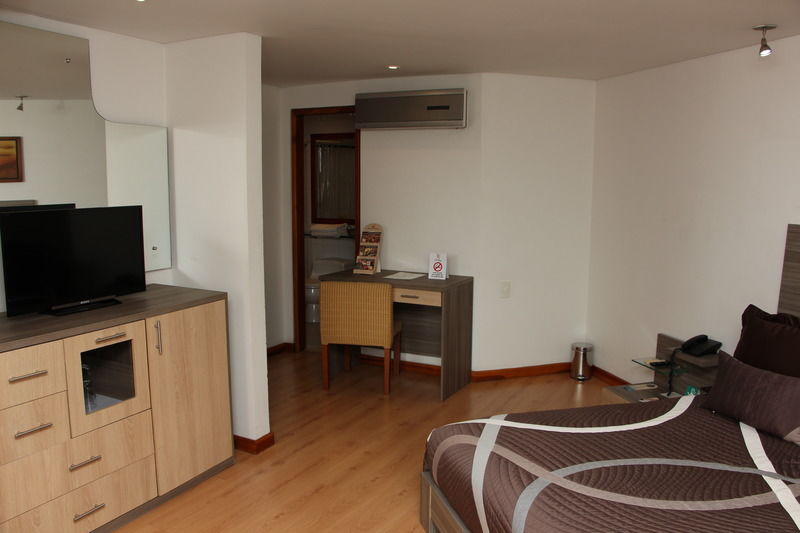 Hotel Casa Victoria Medellín Exteriör bild